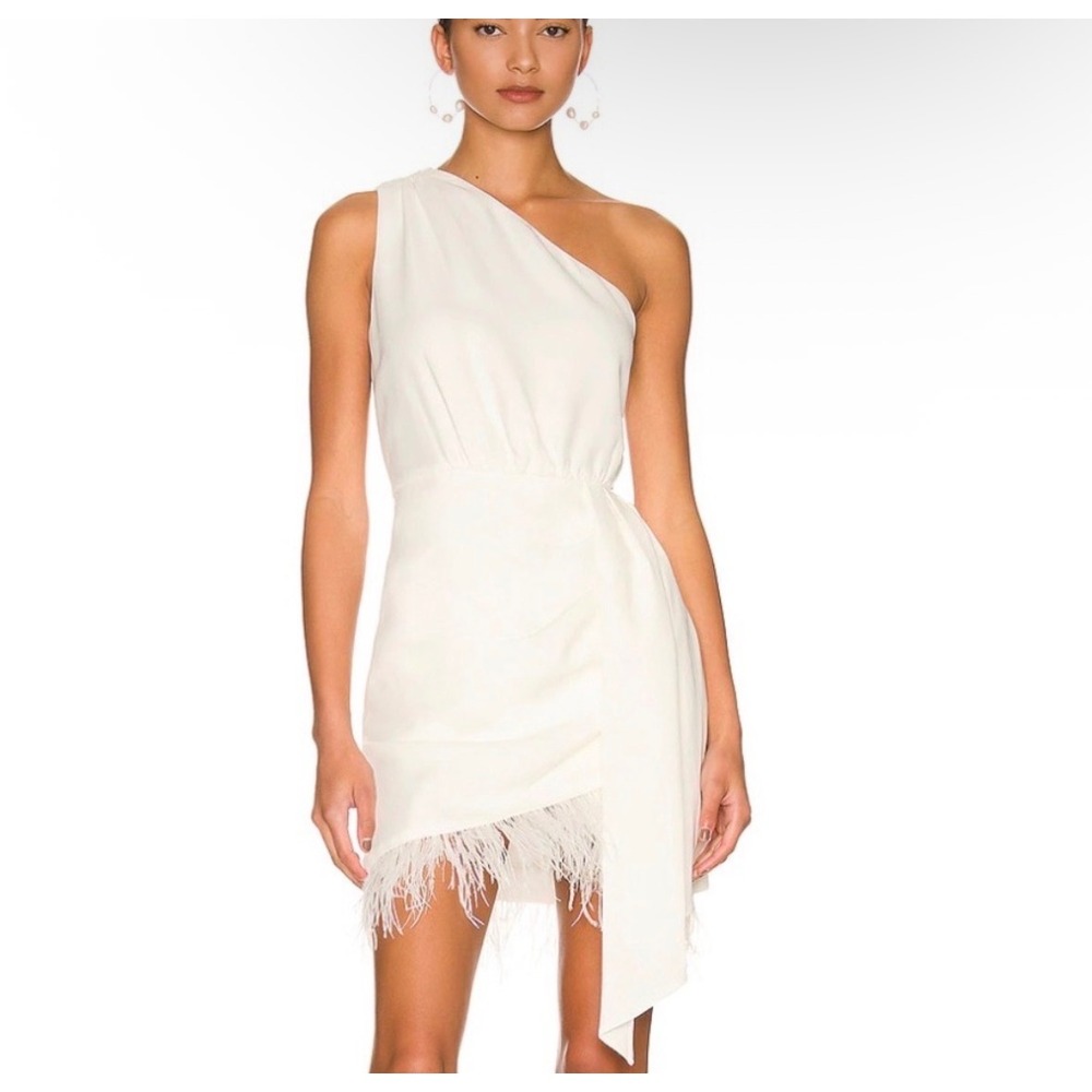 NEW Saylor Revole one shoulder Dress Sz M White Feather Draped Cocktail Mini